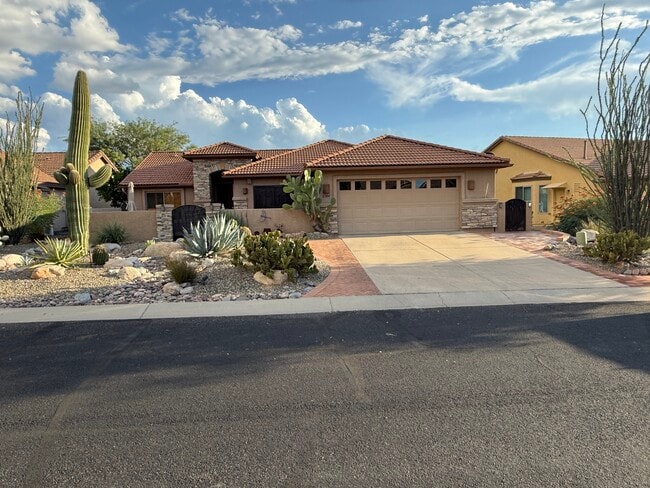 Building Photo - 2384 E Bonita Canyon Dr