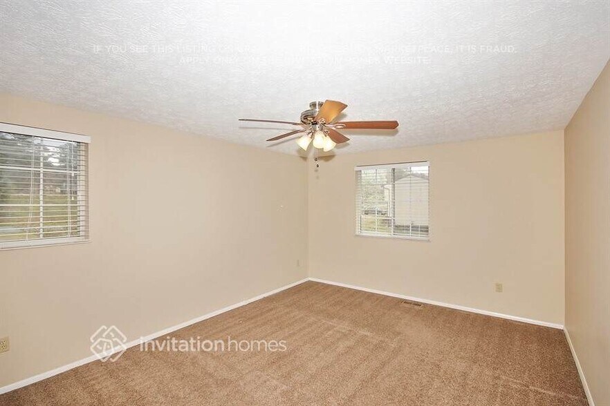 Building Photo - 2647 Morgan Lake Dr NE