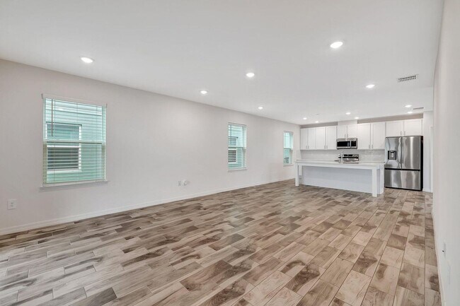 Building Photo - 9381 Serapis Wy