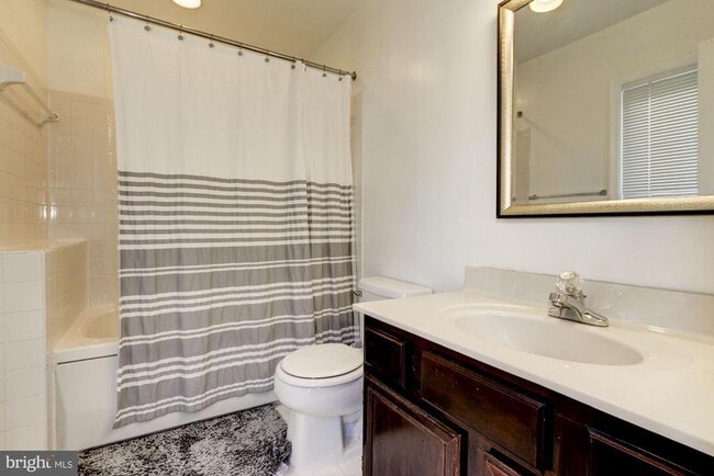 Building Photo - 15307 Diamond Cove Terrace