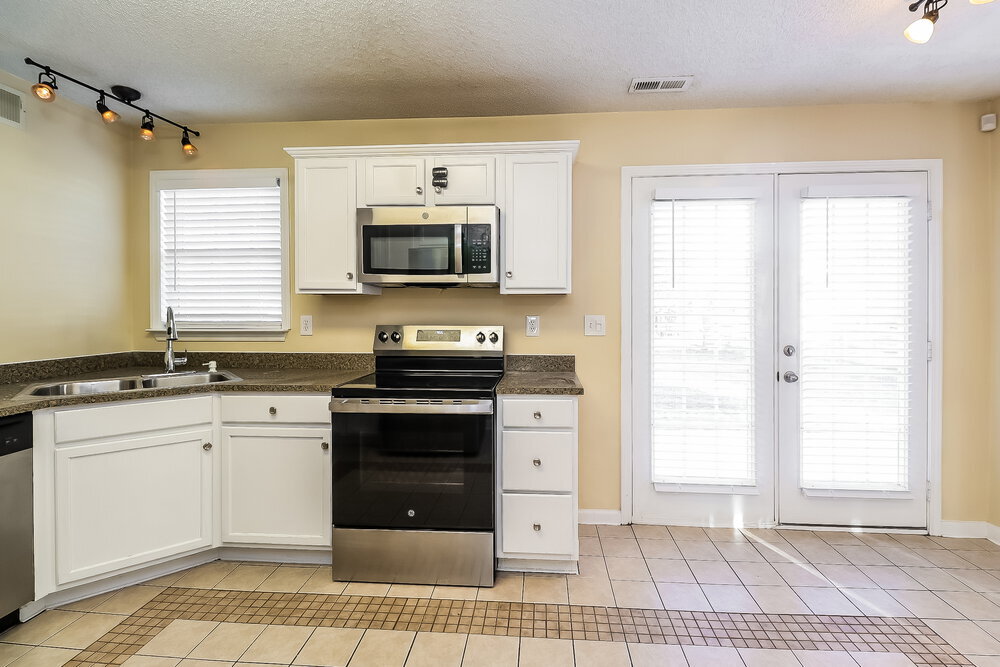 Building Photo - 12539 Autumn Blaze Dr