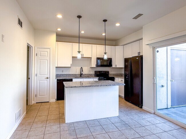 Building Photo - 5731 E 127th Pl