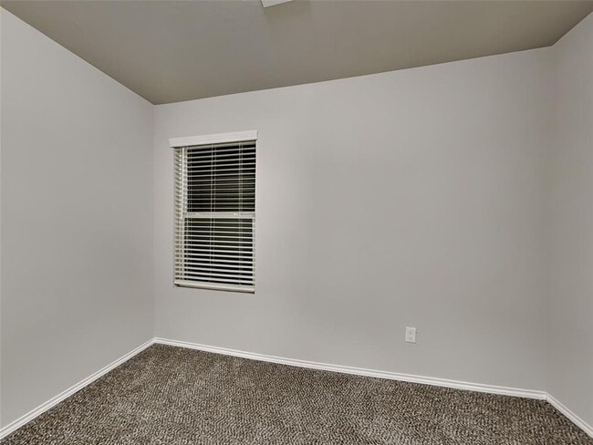 Building Photo - 11545 NW 100th St