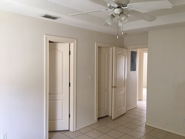 Building Photo - 1811 Aruba Dr