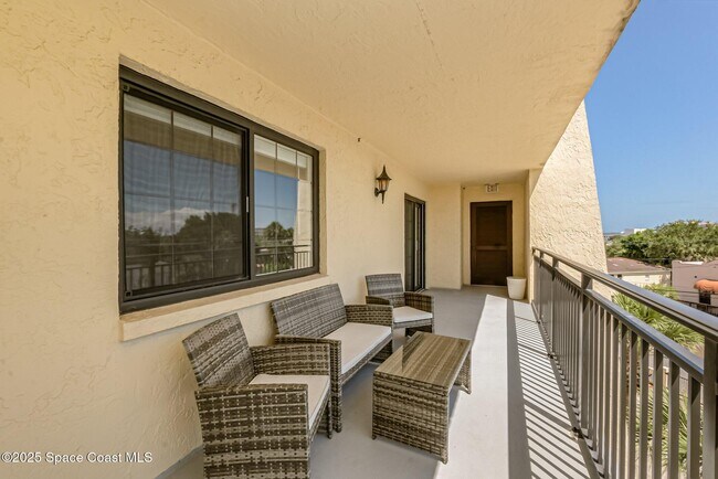 Building Photo - 115 Indian River Dr