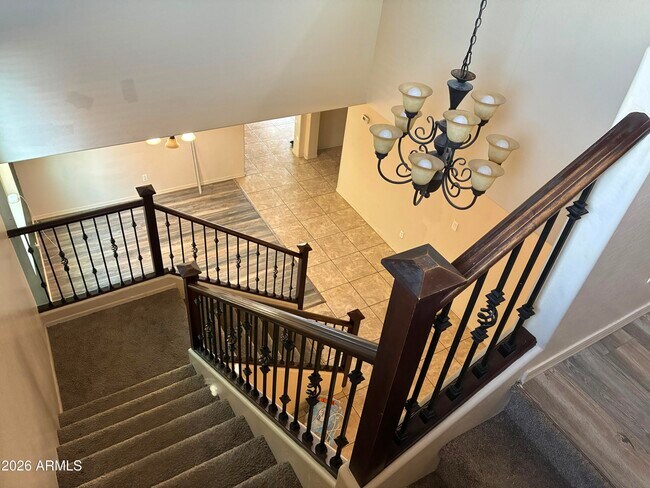 Building Photo - 3340 S Sunland Dr