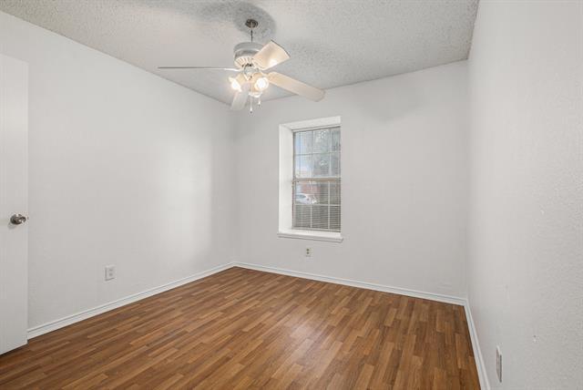 Building Photo - 1105 Irene Dr