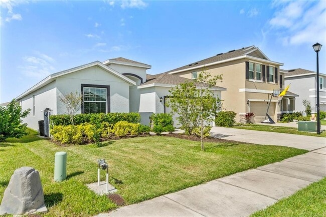 Building Photo - 3914 Lively Coral Pl