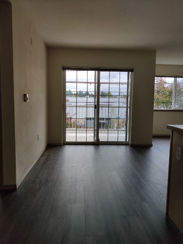 Building Photo - 12549 28th Ave NE