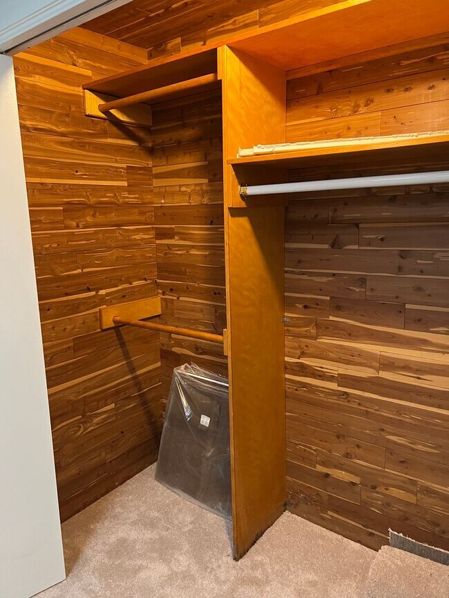 Building Photo - Single Family home in Alexandria- Minutes to Ft Belvior