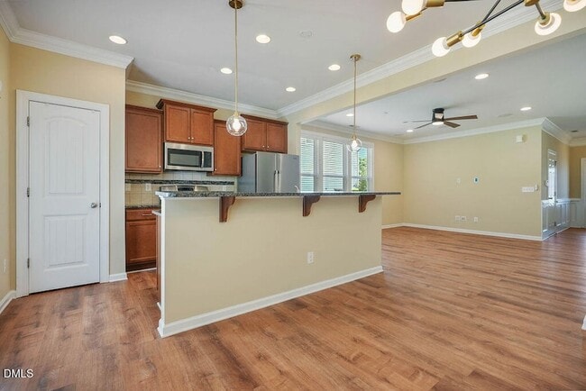 Building Photo - 2120 Junewood Ln