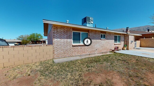 Building Photo - 3206 Thunder Rd