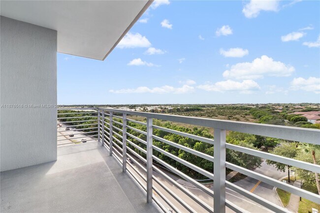 Building Photo - 7875 NW 107th Ave