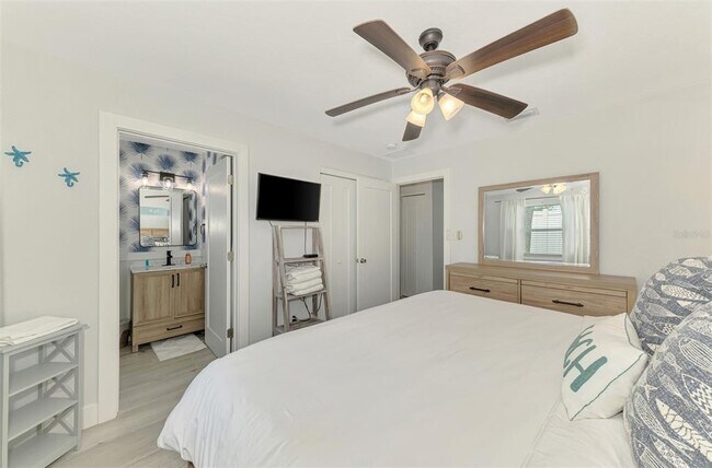 Building Photo - 1137 N Moonmist Ct