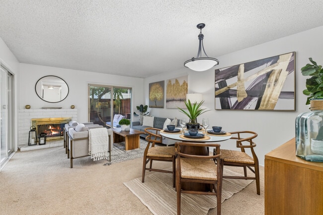 Building Photo - 1123 San Ramon Valley Blvd