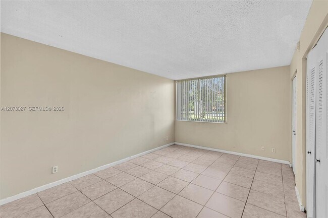 Building Photo - 10765 Cleary Blvd