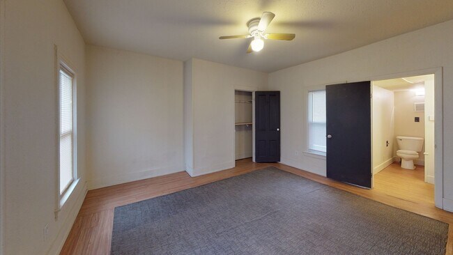 Building Photo - 1051 Liberty St