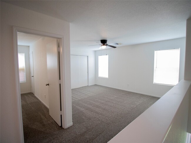 Building Photo - 2314 Zephyr Ln