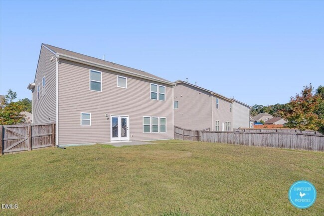 Building Photo - 831 Ember Dr