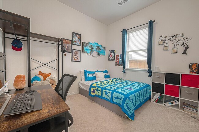 Building Photo - 1838 Smithers Landing Dr