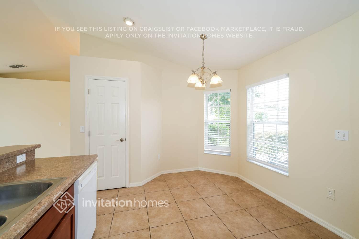 Building Photo - 7984 Princeton Manor Cir