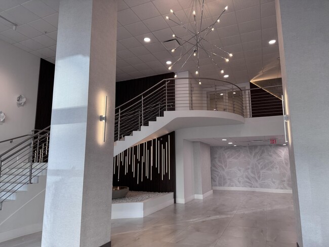 Building Photo - 3000 S Ocean Dr