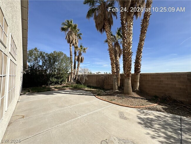 Building Photo - 7442 Kings Wharf Ln