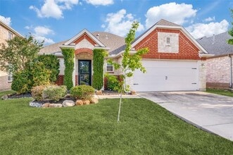 Building Photo - 2683 Lake Ridge Dr