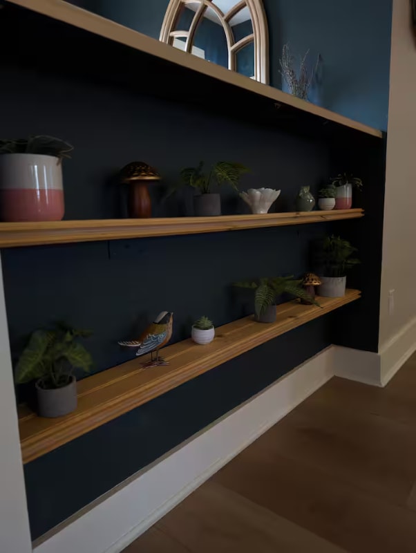 Building Photo - 10095 Lake Forest Way