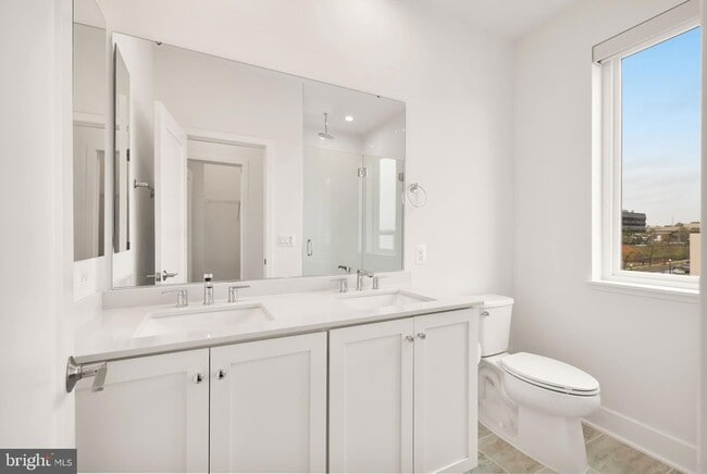 Building Photo - 2608 Olmsted Ct NW