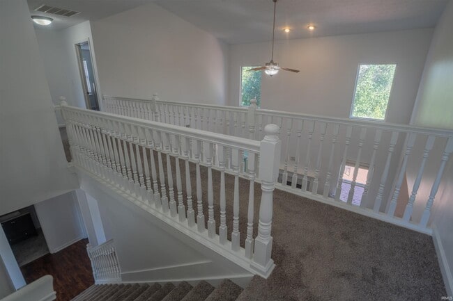 Building Photo - 2706 Grosbeak Ln