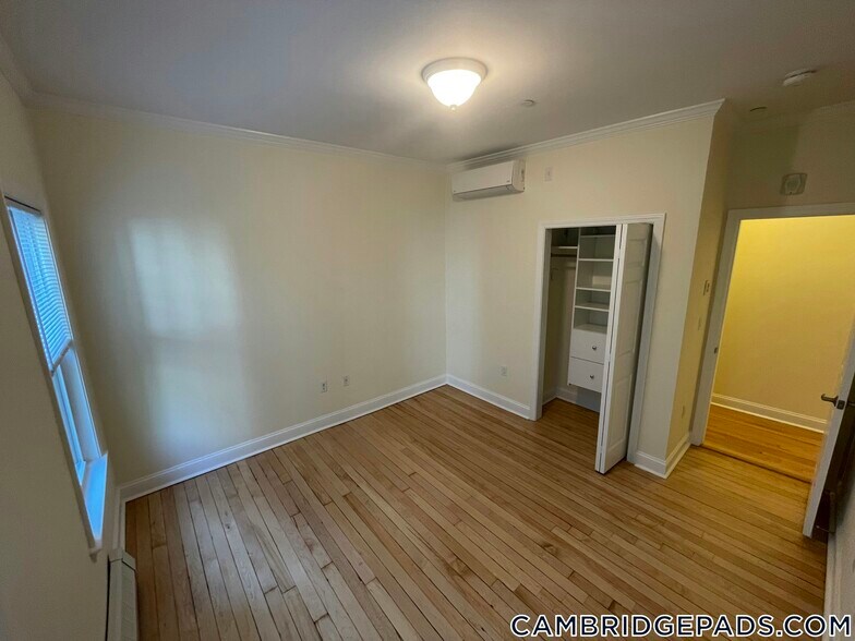 Building Photo - 65 Langdon St