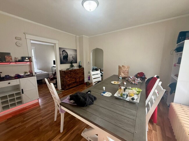 Building Photo - 1222 Prospect Ave