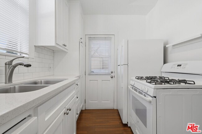 Building Photo - 4407 Melbourne Ave