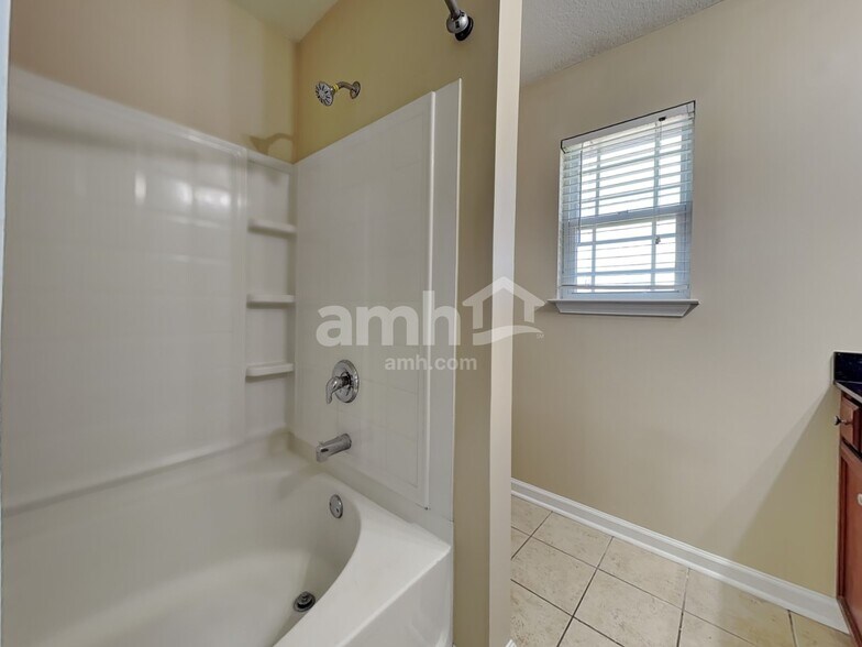 Building Photo - 189 Fox Glen Ct