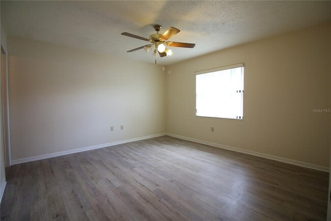 Building Photo - 1230 Dosseywood Ln