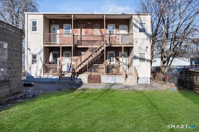 Building Photo - 45-51-51 Cowles St