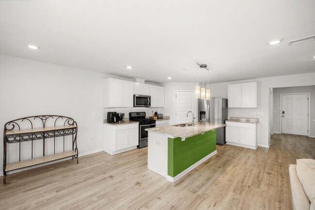 Building Photo - 1105 Valor Walk