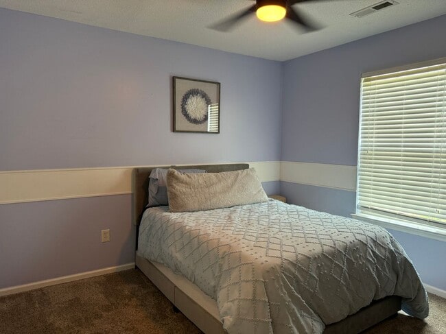 Building Photo - 310 Waterwood Way