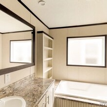 Building Photo - 475 Landis Ln