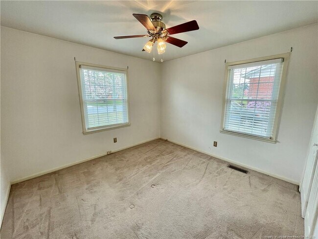 Building Photo - 1414 Berkshire Rd