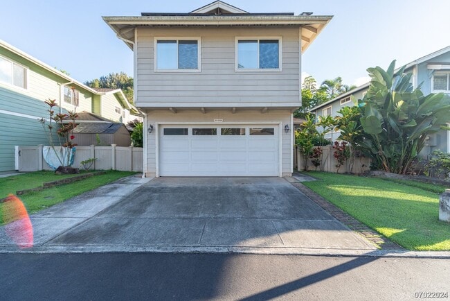 Building Photo - Immaculate 3bd/2.5 SF Home With Upstairs O...
