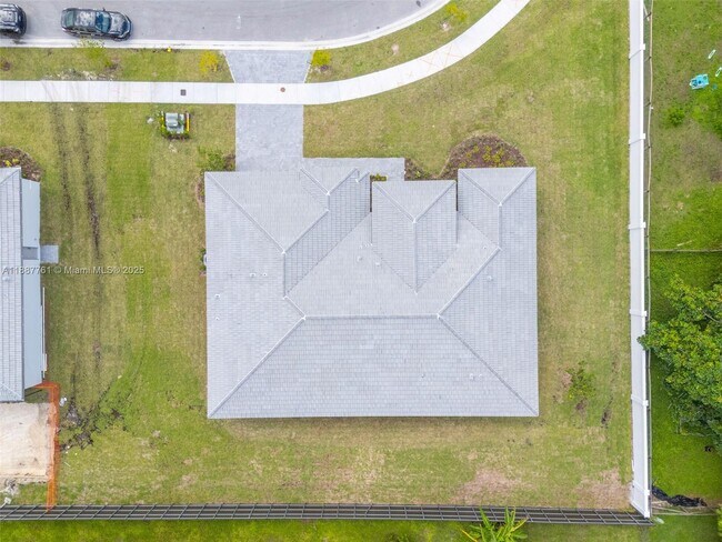 Building Photo - 13283 SW 188th Terrace