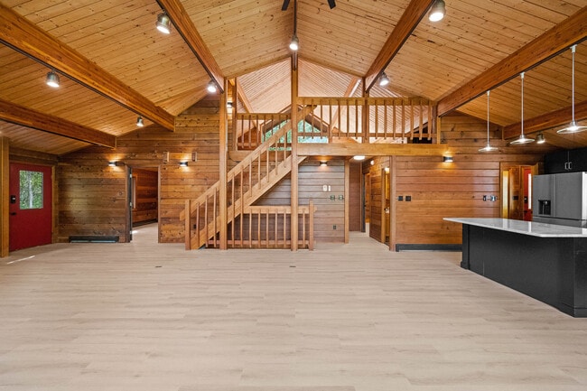 Building Photo - 726 Goldfinch Rd