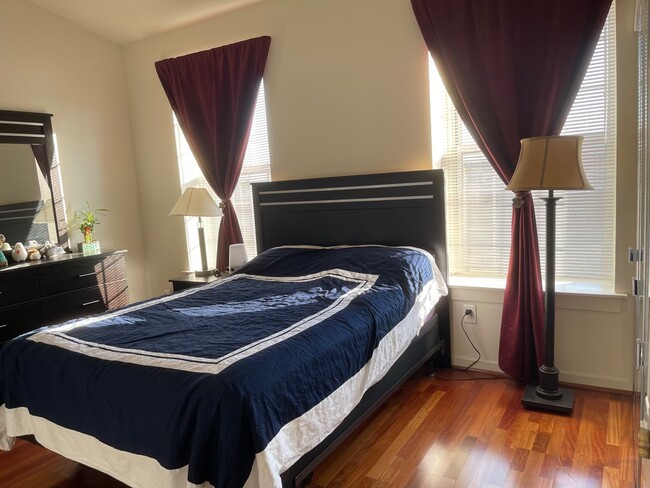 Bedroom - 2639 Boston St