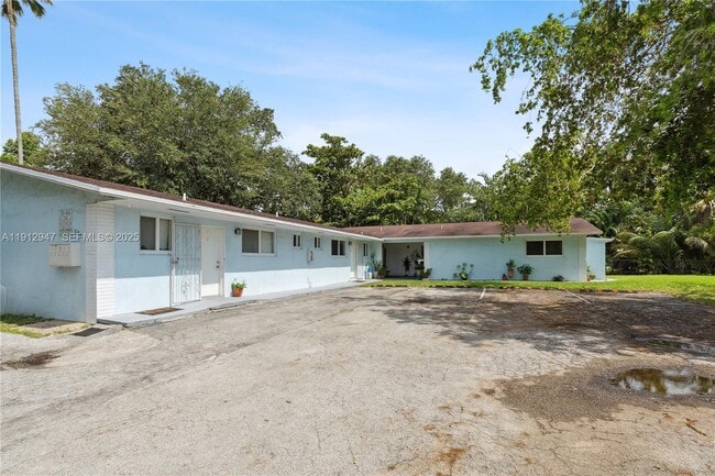 Building Photo - 793 NW 91st St