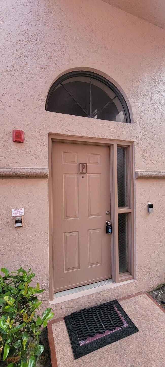Building Photo - 5299 Europa Dr