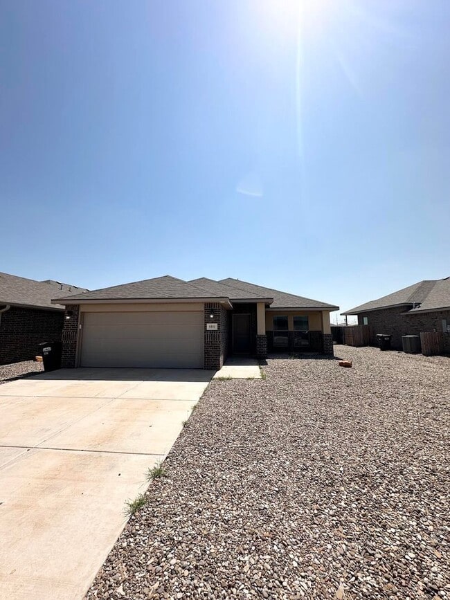 Building Photo - 6802 Stake Ave
