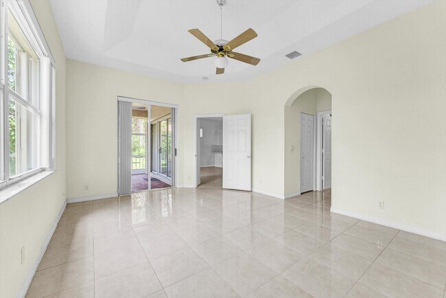 Building Photo - 2531 Coakley Pt