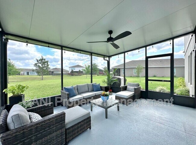 Building Photo - 17691 Passionflower Cir